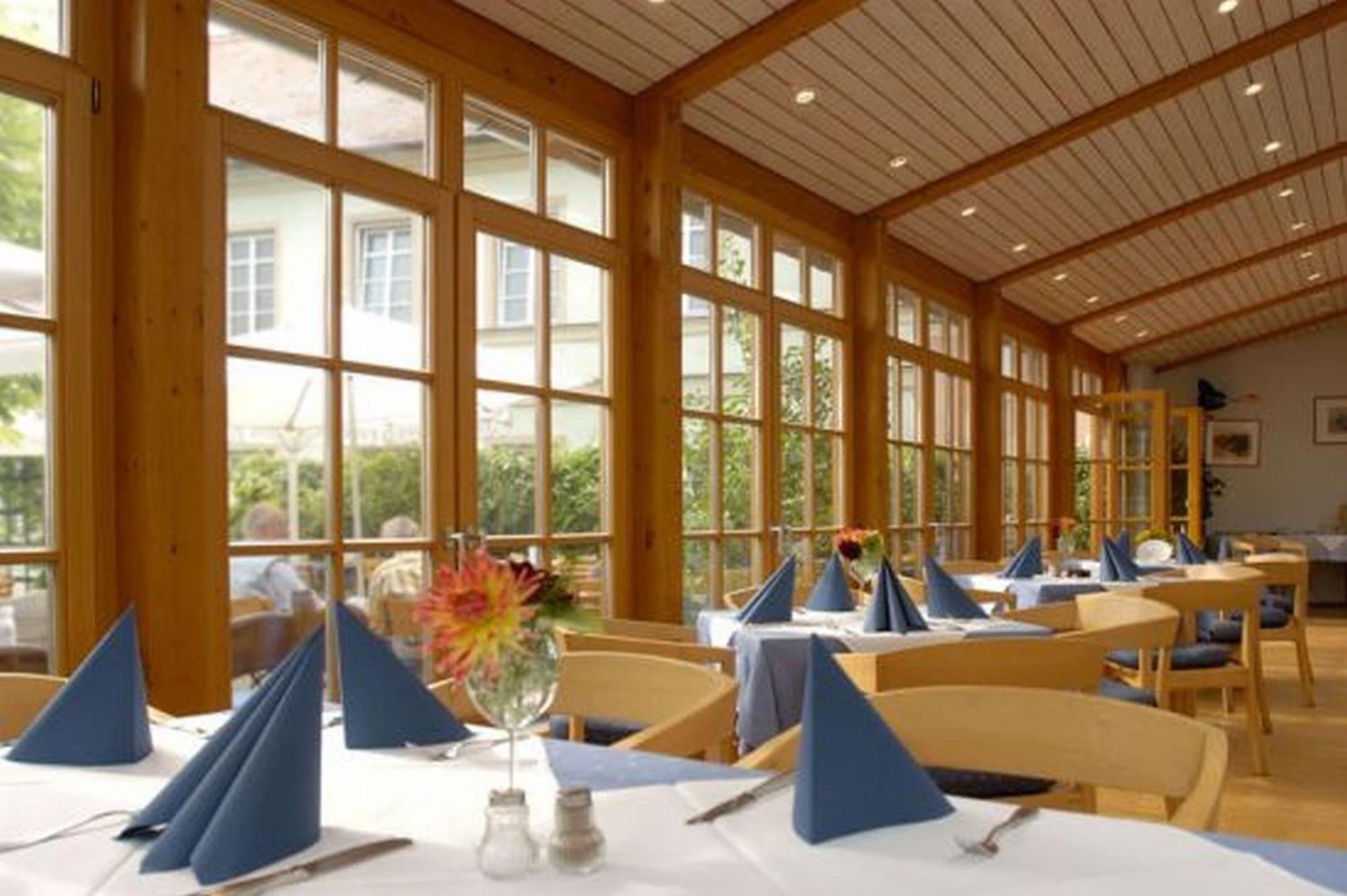 Karpfenhotel & Herrenhaus Im Gasthaus Sindel-Buckel Фойхтванген Екстериор снимка